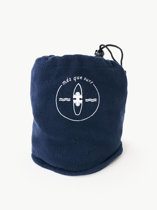 Braga de cuello azul marino